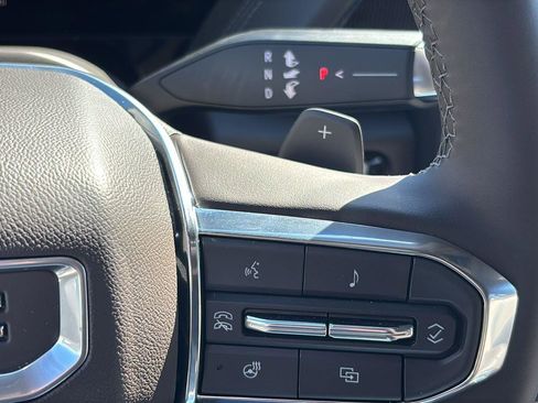 New 2026 GMC Yukon Elevation image 30