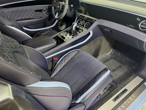 Used 2023 Bentley Continental GT Speed image 2
