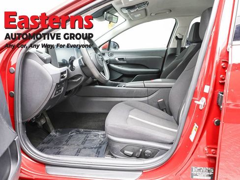 Used 2024 Hyundai Sonata SEL FWD image 15