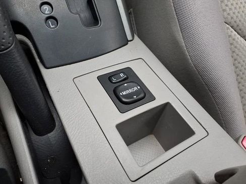 Used 2007 Toyota RAV4 4WD image 20