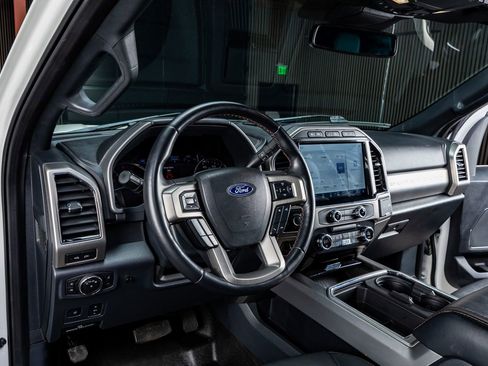 Used 2022 Ford F250 Platinum w/ Tremor Off-Road Package image 16