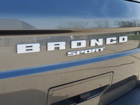 Certified 2024 Ford Bronco Sport Outer Banks w/ Tech Package AWD/4WD image 8
