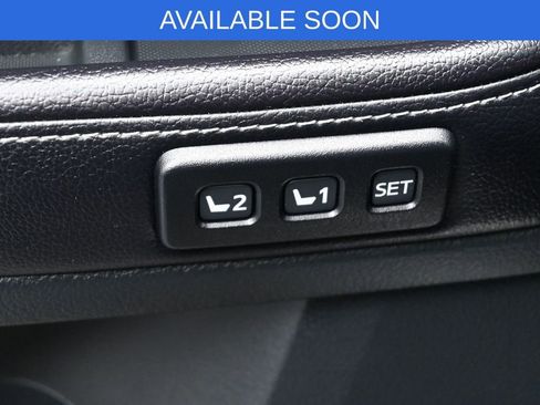 Used 2017 Toyota 4Runner Limited AWD/4WD image 12