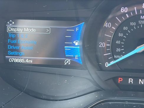 Used 2020 Ford Fusion SE FWD image 17