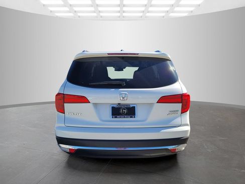 Used 2018 Honda Pilot Touring image 5