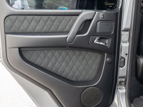 Used 2018 Mercedes-Benz G 550 Squared image 23