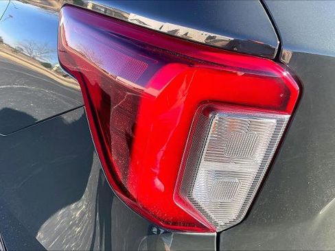 Certified 2022 Ford Explorer ST w/ ST Street Pack image 25