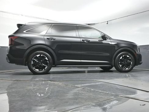 Used 2025 Kia Sorento S FWD image 40
