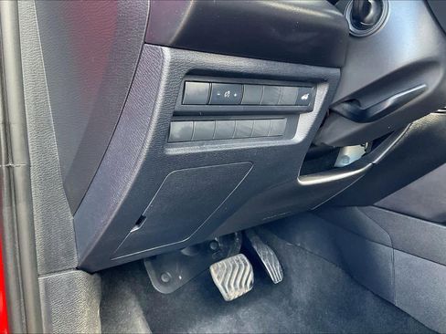 Used 2024 Mitsubishi Outlander SE FWD image 49