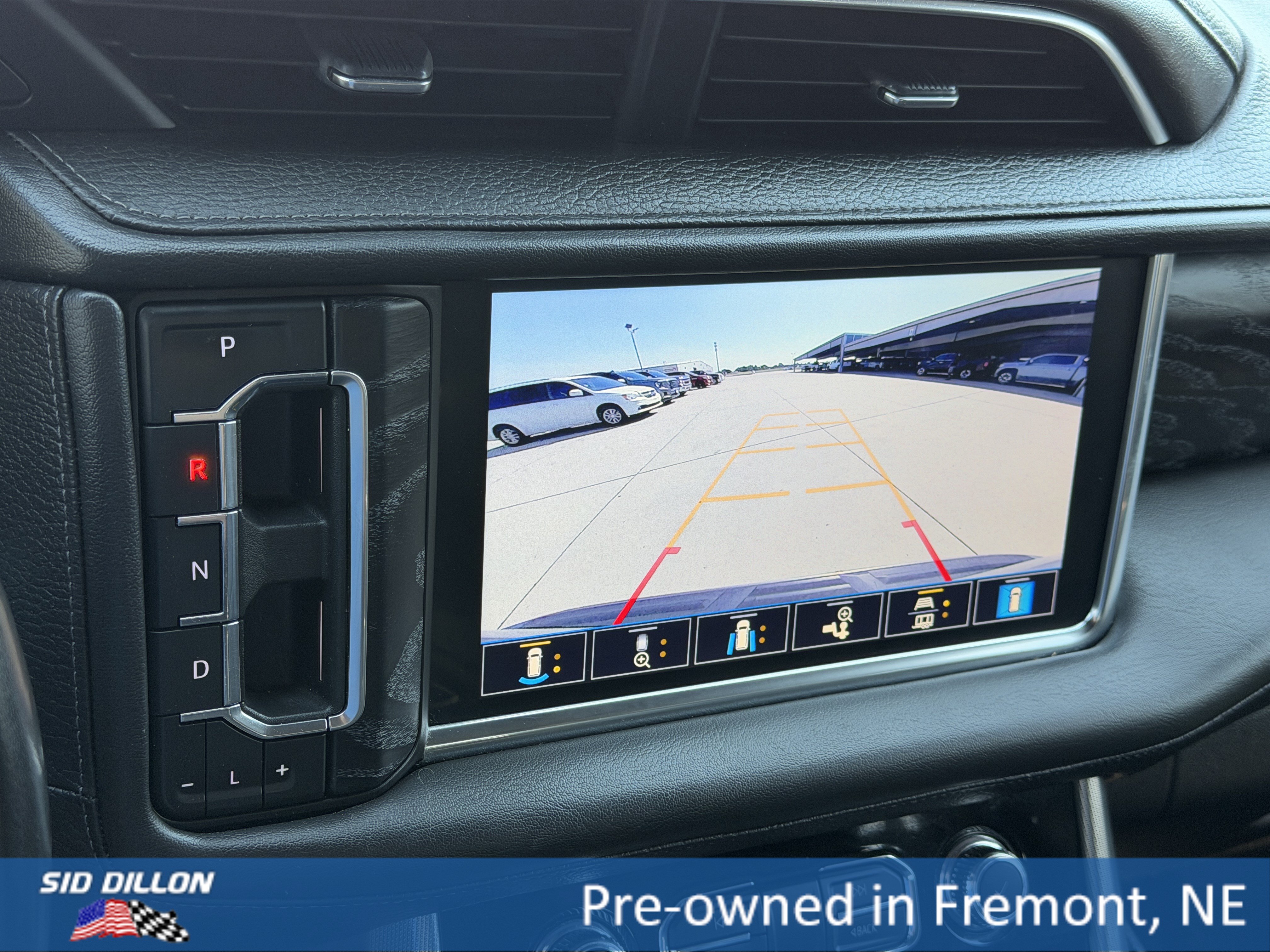 Used 2021 GMC Yukon Denali w/ Denali Ultimate Package AWD/4WD image 11