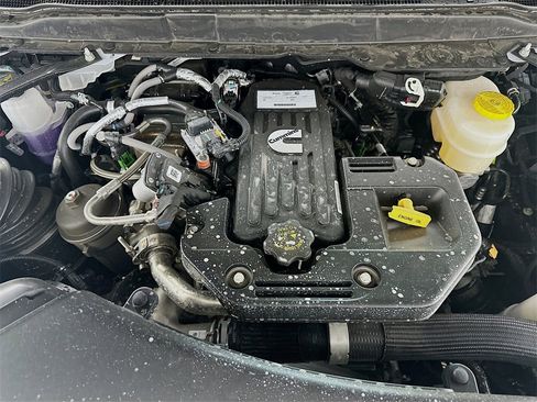 New 2026 RAM 3500 Tradesman w/ Chrome Appearance Group image 18