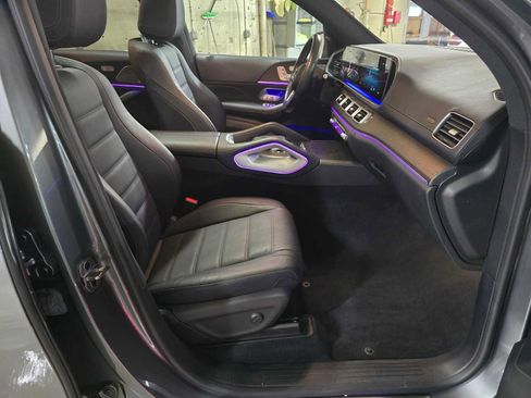 Used 2023 Mercedes-Benz GLS 450 4MATIC image 12