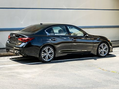 Used 2023 INFINITI Q50 Sensory AWD/4WD image 10