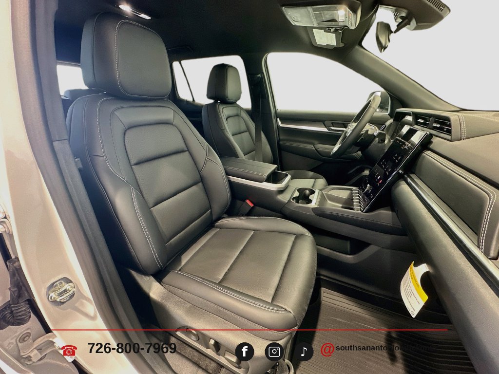 New 2027 GMC Terrain Elevation w/ Elevation Premium Package FWD image 30