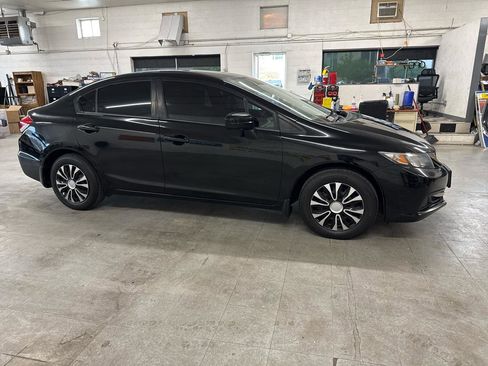 Used 2015 Honda Civic LX image 5
