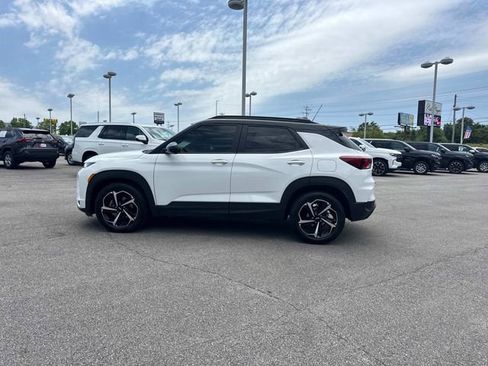 Used 2022 Chevrolet TrailBlazer RS FWD image 7