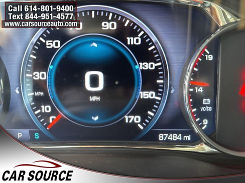 Used 2017 GMC Acadia Denali image 10