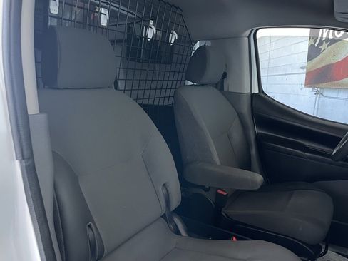 Used 2021 Nissan NV200 SV image 20