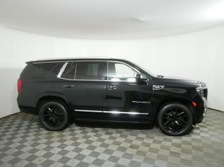 Used 2023 GMC Yukon SLT video 2