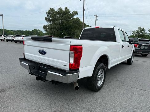 Used 2017 Ford F250 XL w/ Power Equipment Group RWD image 6