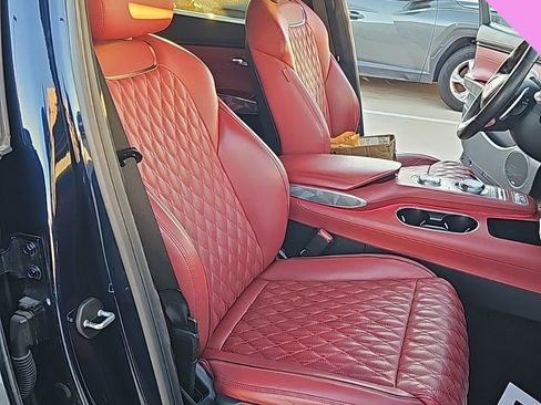 Used 2022 Genesis GV70 3.5T Sport w/ Sport Advanced Package image 14