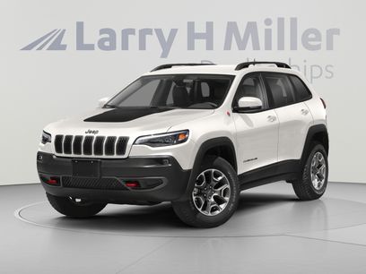 Used 2019 Jeep Cherokee Trailhawk w/ Cold Weather Group