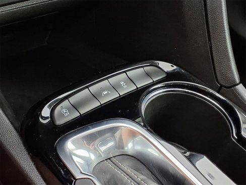 Used 2021 Buick Encore GX Preferred w/ Cold Weather Comfort Package image 23