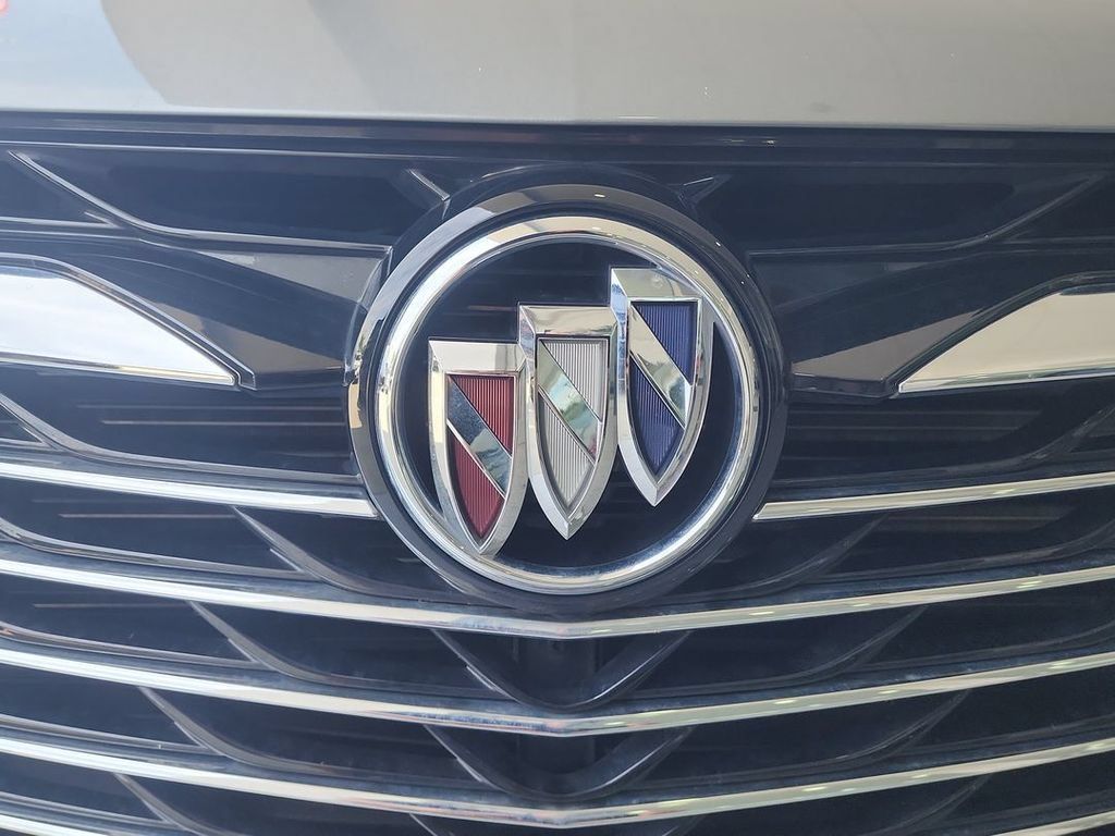 Certified 2023 Buick Enclave Essence w/ Experience Buick Package FWD image 29