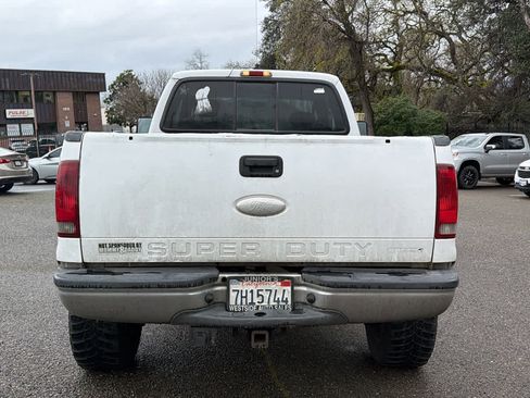 Used 2003 Ford F250 XLT image 6