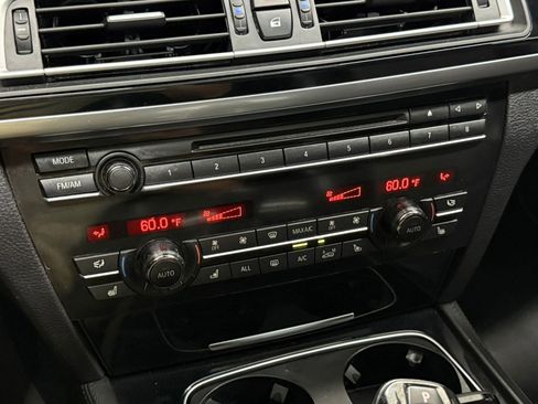 Used 2013 BMW 750Li 750Li image 29