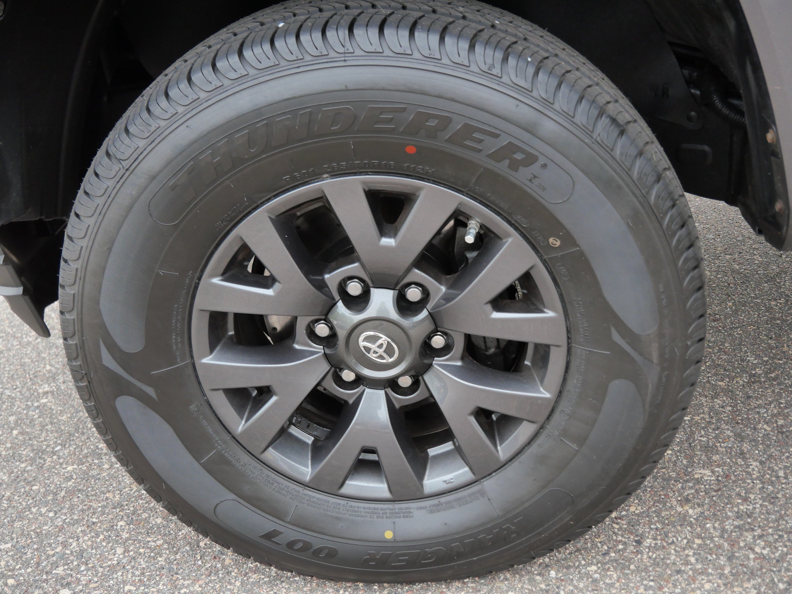 Certified 2020 Toyota Tacoma SR5 AWD/4WD image 16
