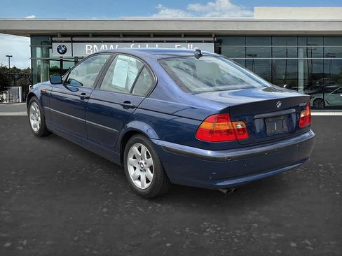 Used 2004 BMW 325i Sedan RWD image 24