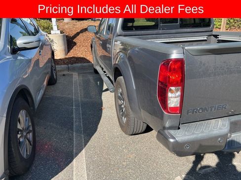 Used 2019 Nissan Frontier SV w/ Value Truck Package RWD image 3
