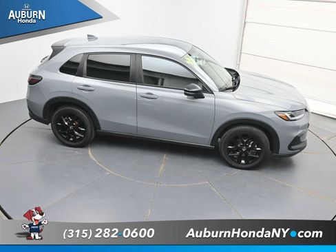 Used 2024 Honda HR-V Sport image 33
