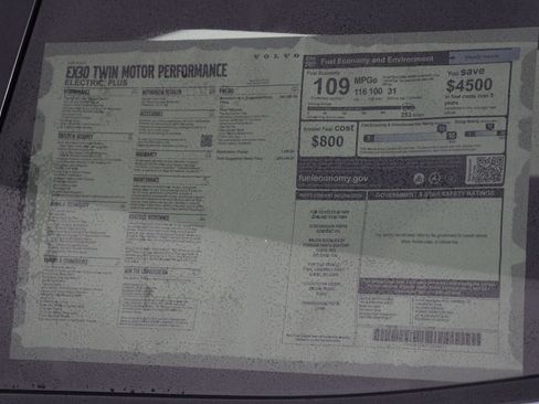 New 2026 Volvo EX30 Plus AWD/4WD image 17