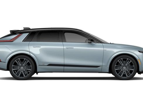 New 2026 Cadillac Lyriq V AWD/4WD image 39