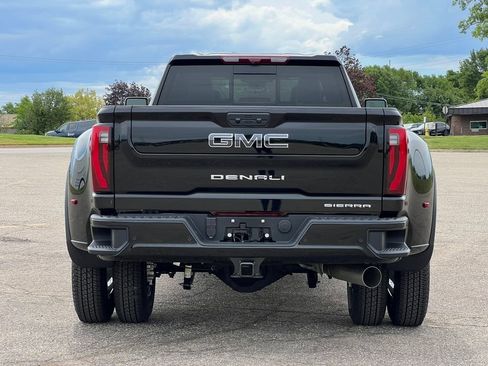 New 2026 GMC Sierra 3500 Denali Ultimate AWD/4WD image 57