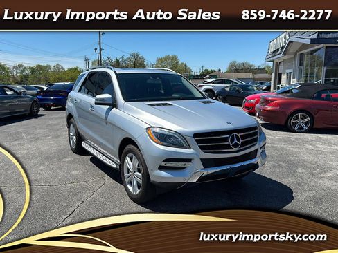 Used 2013 Mercedes-Benz ML 350 4MATIC w/ Premium 1 Pkg image 1