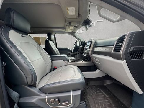 Used 2022 Ford F250 Limited AWD/4WD image 24