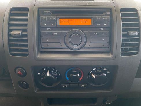 Used 2009 Nissan Frontier SE w/ Power Pkg RWD image 15