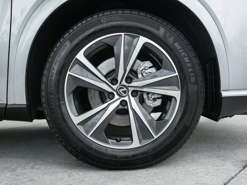 Used 2024 Lexus RX 350 FWD w/ Technology Package image 28