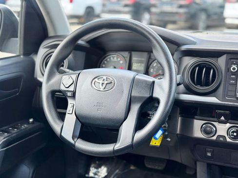 Used 2017 Toyota Tacoma SR w/ Tow Package AWD/4WD image 13