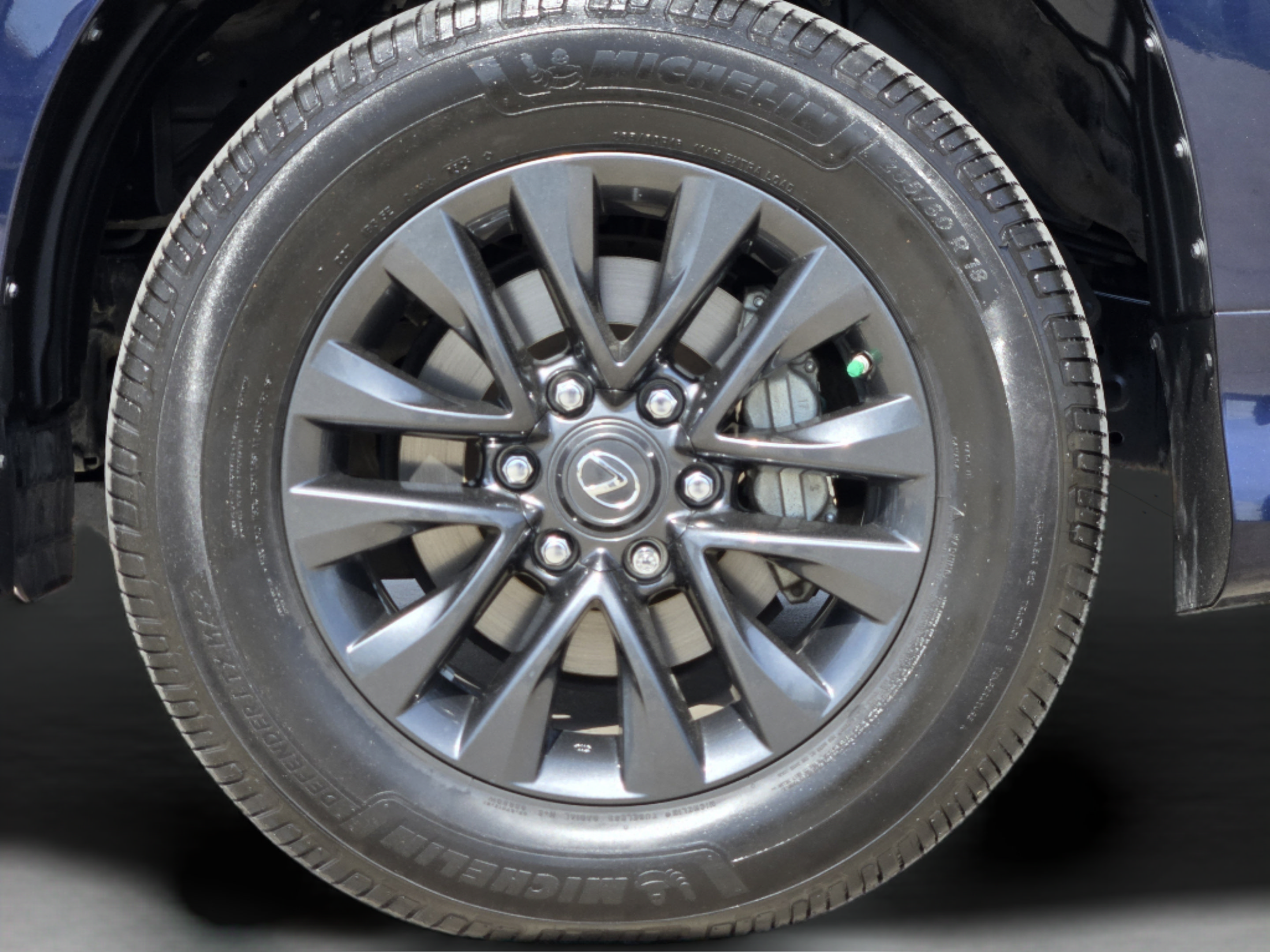 Used 2023 Lexus GX 460 Premium AWD/4WD image 39
