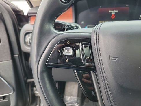 Used 2024 Lincoln Aviator Reserve image 14