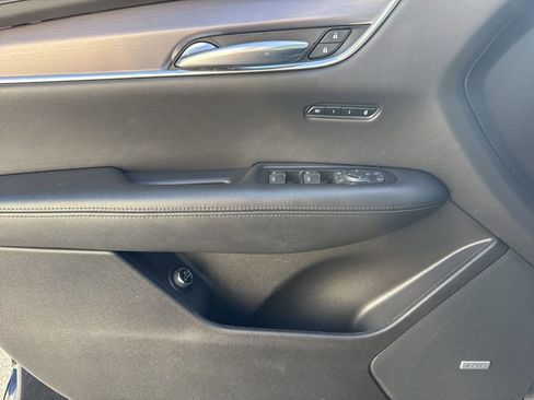 Used 2019 Cadillac XT5 Luxury image 18
