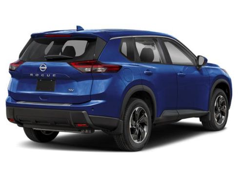 Used 2025 Nissan Rogue SV image 2