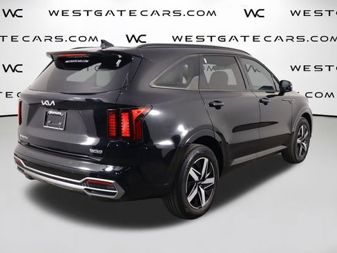 Used 2023 Kia Sorento S w/ Panoramic Sunroof Package FWD image 45