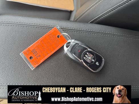 Used 2024 Buick Encore GX Sport Touring image 30