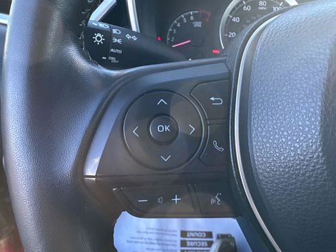 Used 2022 Toyota Corolla SE image 20
