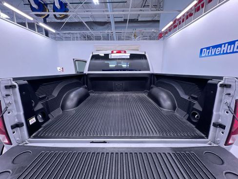 Used 2018 RAM 1500 Express w/ Express Value Package RWD image 38